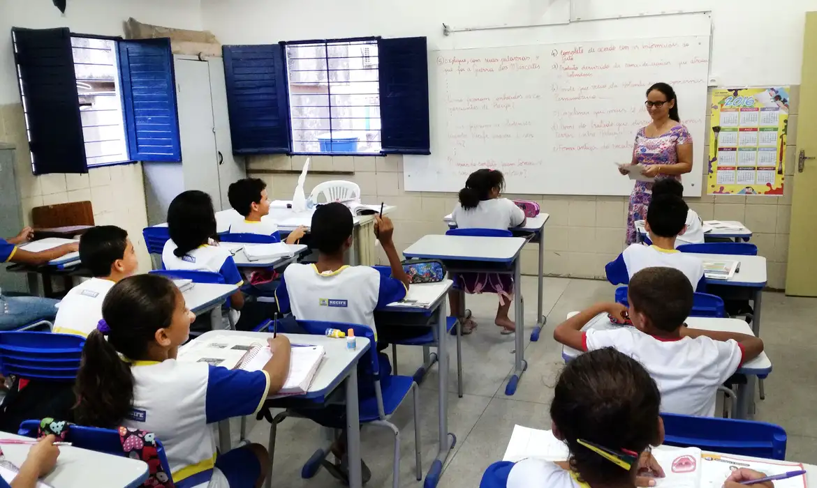 Estudantes Brasileiros